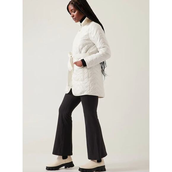 Athleta Mendocino Puffer Coat Quilted White Light Quilted Belted Size 2X NWT - Picture 4 of 16